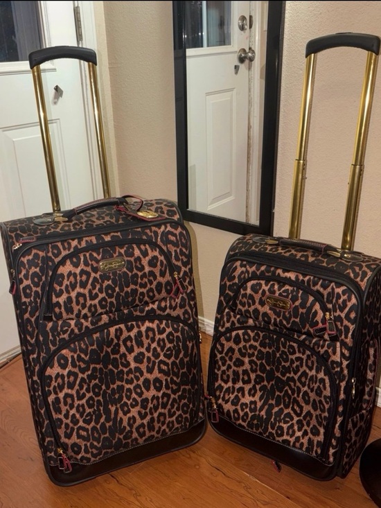 Jessica Simpson Handbags - Retired Jessica Simpson Leopard Print 2-Piece Rolling Soft Shell Luggage Set HTF